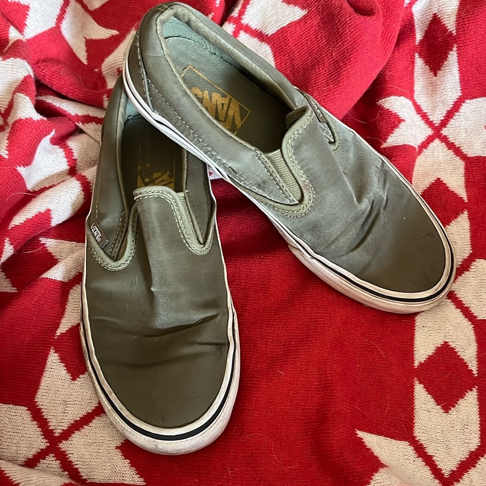 Women’s 6 men’s 4.5 olive vans